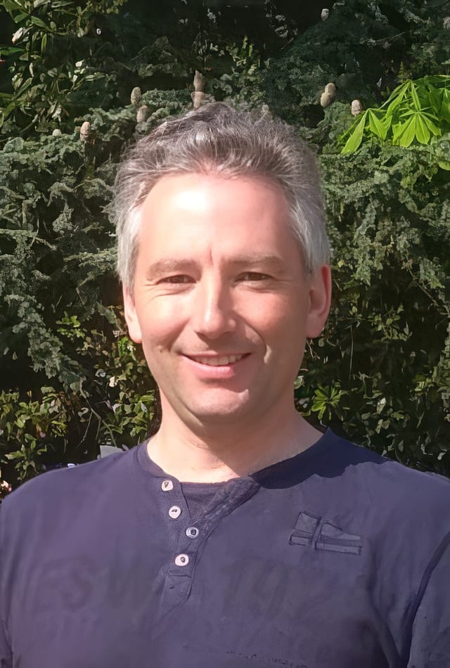 Portrait-Foto von Andreas Wolf Eger